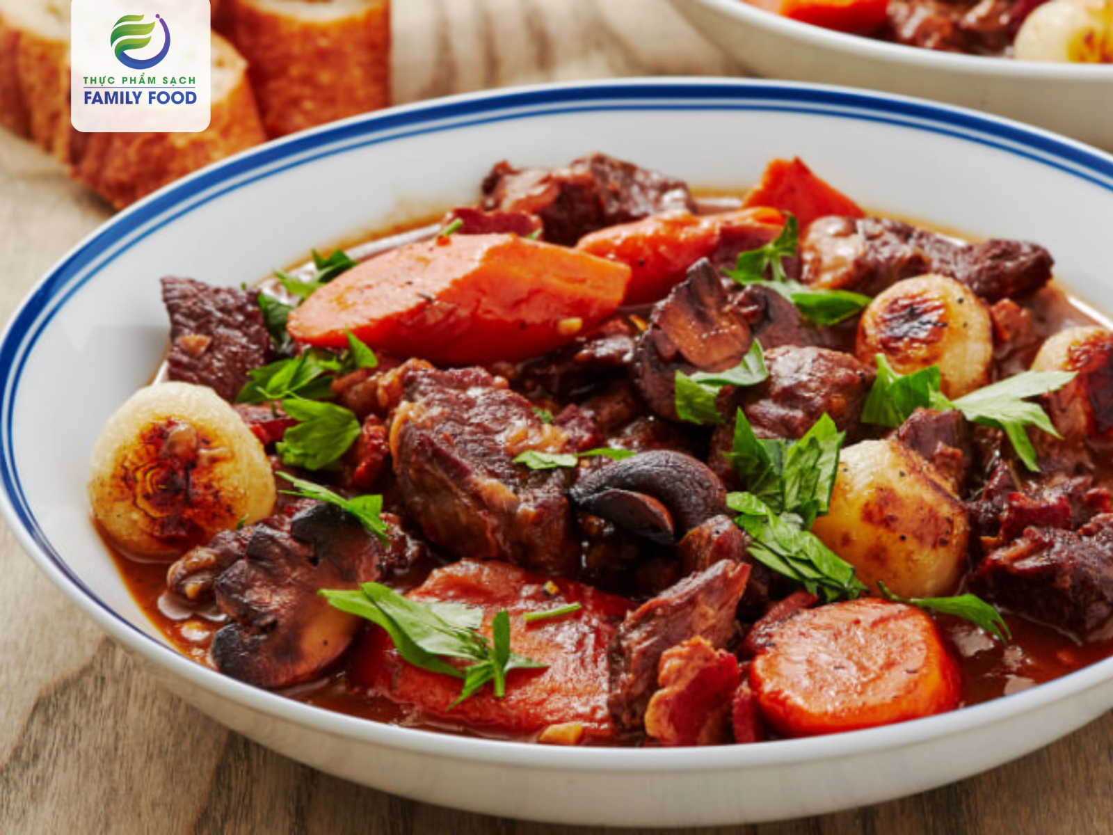 Bò hầm rượu Vang đỏ (Boeuf Bourguignon)